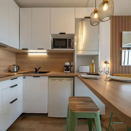 Port Soleil-4 By Interhome