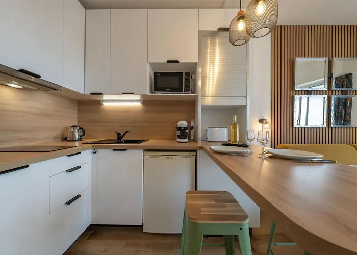 Port Soleil-4 By Interhome